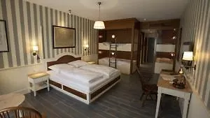 Europa-park Freizeitpark & Erlebnis-resort, Bell Rock Hotel Rust